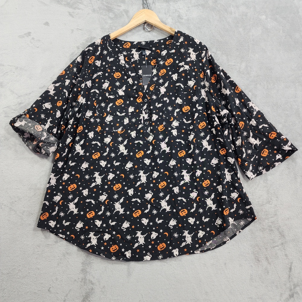 NEW Torrid Top Womens 3X Black Halloween Ghost Pumpkin Harper Henley 3/4 Sleeve